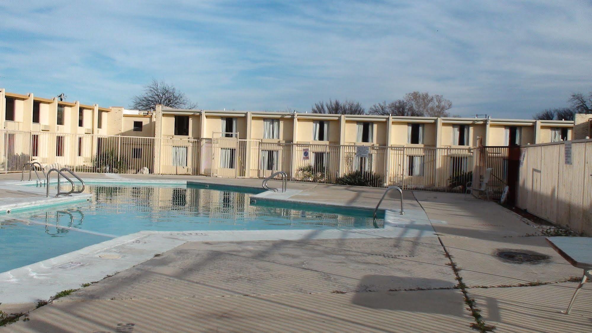 Inko Hotel Killeen Exterior photo
